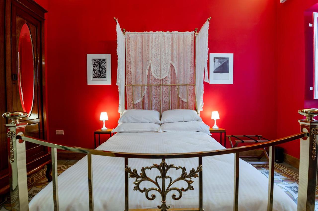 Monreal Boutique Townhouse - R024Rm4 Ξενοδοχείο Paola Εξωτερικό φωτογραφία