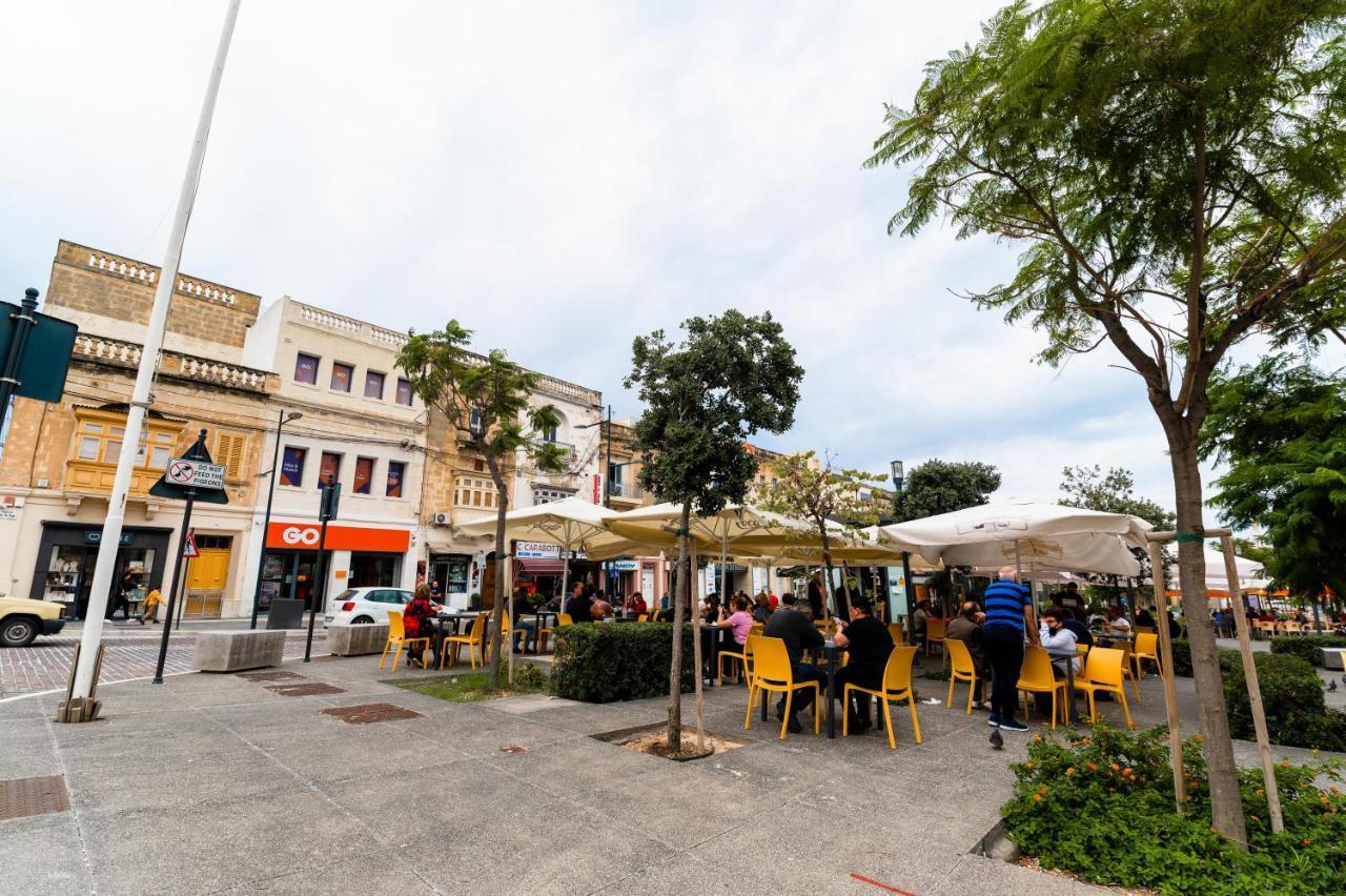 Monreal Boutique Townhouse - R024Rm4 Ξενοδοχείο Paola Εξωτερικό φωτογραφία