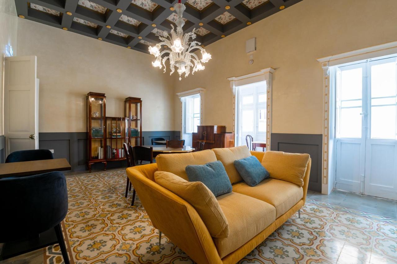 Monreal Boutique Townhouse - R024Rm4 Ξενοδοχείο Paola Εξωτερικό φωτογραφία